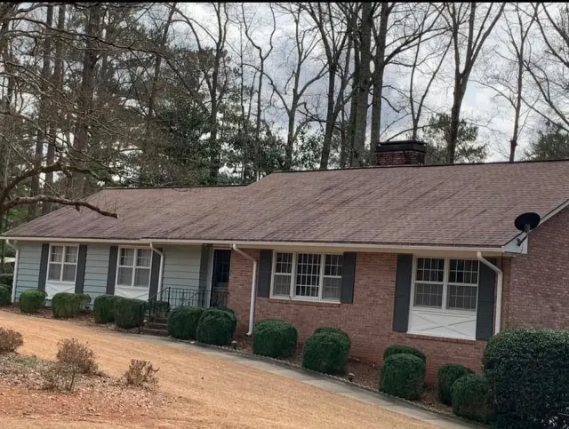Photo 4 from the job: Dirty roof? No sweat